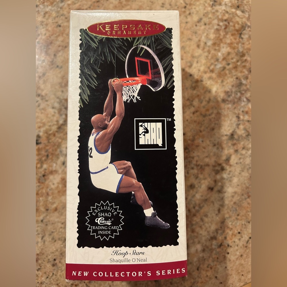SHAQ #32 Hallmark Hoop Stars #1 of Keepsake Ornament Series w/ Trading Card NIB